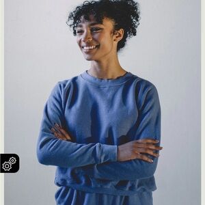 Aliya Wanek Blue Cotton Crewneck Sweatshirt size small